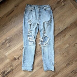 American Eagle Mom Jeans Womens Size 4 Light Wash Distressed Denim